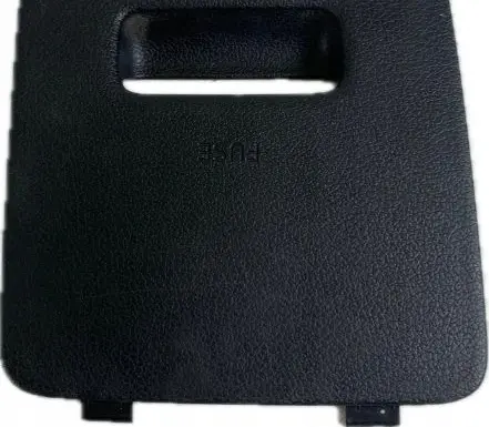 Hyundai Palisade Fuse box cover 84753-S8200