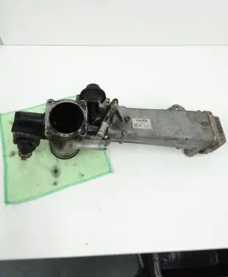 Volvo V50 EGR valve cooler 30757742 70304900 1113200087