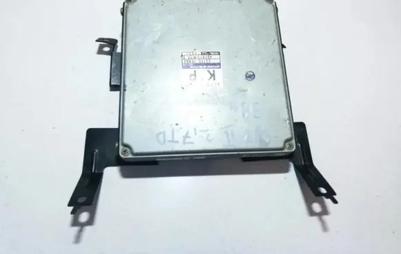 Nissan Terrano Engine control unit/module 407913120 407913-120