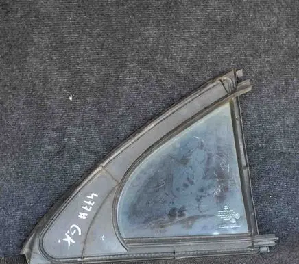 Rear side window