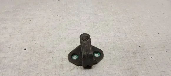 Volkswagen Caddy Sliding door lock loop/hook striker 