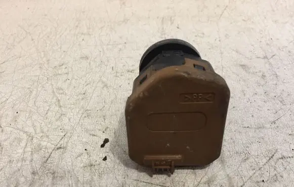 Headlight level adjustment motor