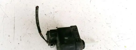 Audi A4 S4 B5 8D Headlight level adjustment motor 