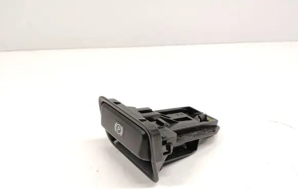 Mercedes-Benz Vito Viano W447 Hand brake release handle A4474270020