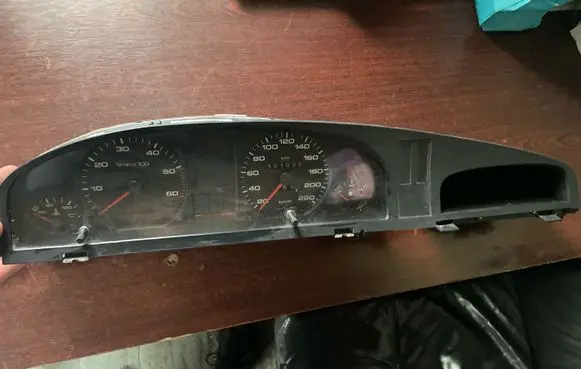 Audi A4 S4 B5 8D Speedometer (instrument cluster) 88311183