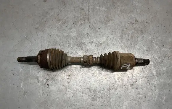 Nissan X-Trail T30 Front driveshaft