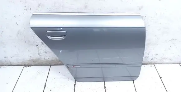 Audi A4 S4 B7 8E 8H Rear door
