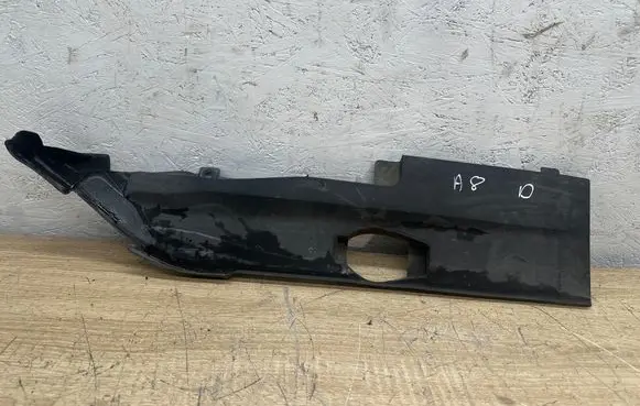 Audi A8 S8 D4 4H Fender end trim 4H0819336