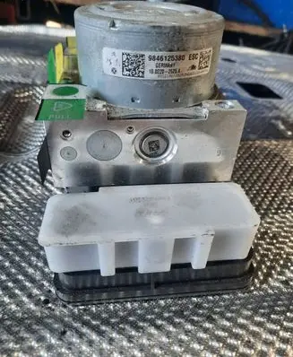 Peugeot 2008 II ABS Pump 9846125380