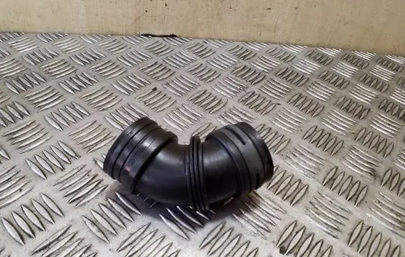 Volkswagen Eos Turbo air intake inlet pipe/hose 03C145747C