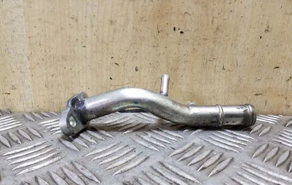 Mazda 6 Engine coolant pipe/hose