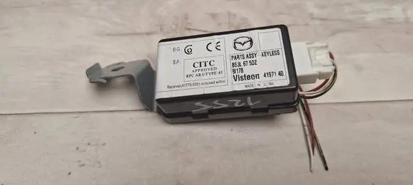Mazda 3 II Keyless (KESSY) go control unit/module BS3L675DZ 1770535 8117B