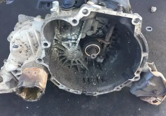 Hyundai Elantra Manual 5 speed gearbox JW1973