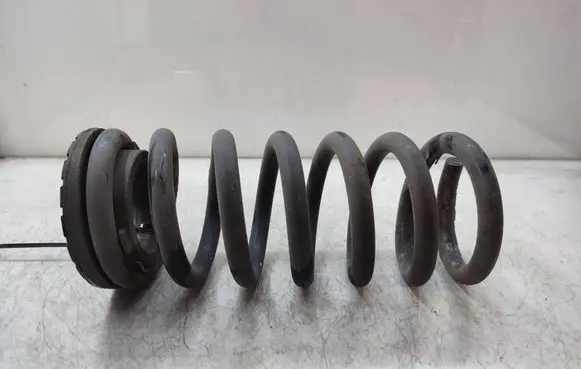 Ford Mondeo MK V Rear coil spring