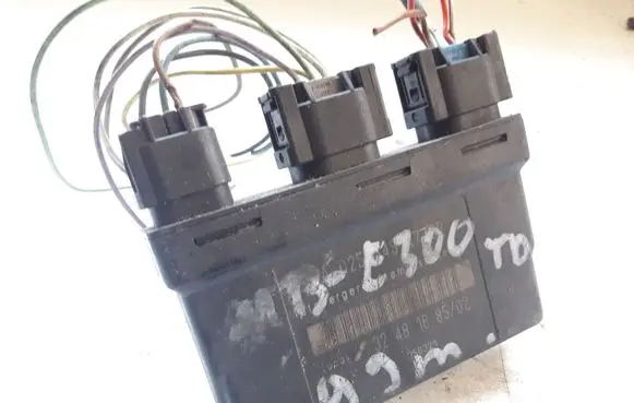 Mercedes-Benz E W210 Brake system control unit/module 