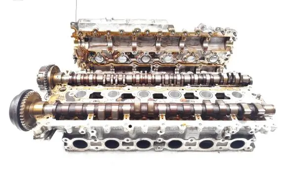 Volvo XC70 Engine head 6G9N6090AF