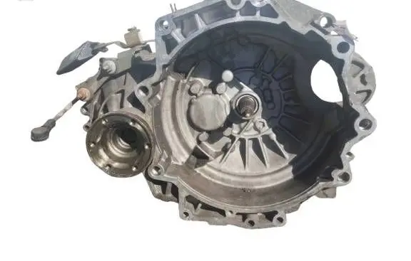 Volkswagen Golf IV Manual 5 speed gearbox DUU
