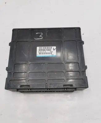 Mitsubishi Pajero Engine control unit/module MR967002 MR967 Q1T31171