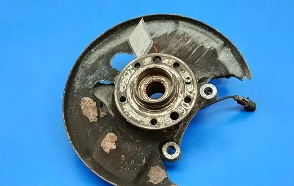 Cadillac BLS Front wheel hub spindle knuckle