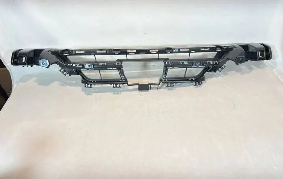 BMW 2 F22 F23 Front bumper lower grill 7452295