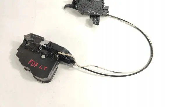 BMW 5 GT F07 Rear door soft close latching motor 7149447