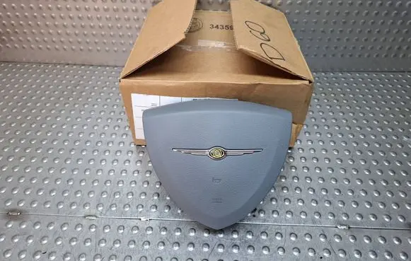 Chrysler Town u0026 Country V Airbag cover CSZCW096AB