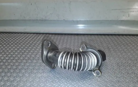 Chrysler Grand Voyager V EGR valve line/pipe/hose 21282999G