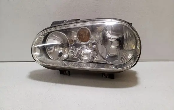 Volkswagen Golf IV Headlight/headlamp 1J1941015B