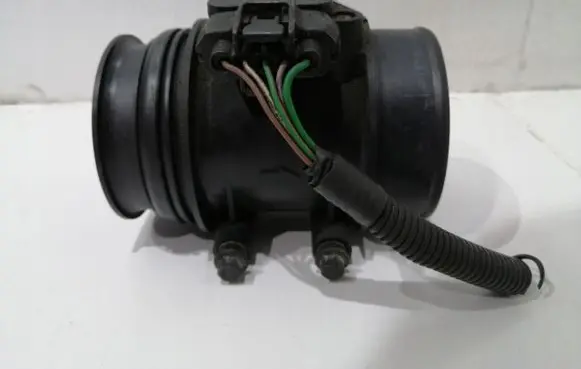 Volvo S80 Mass air flow meter 30713512