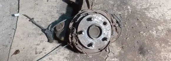 Toyota Avensis T250 Rear wheel hub