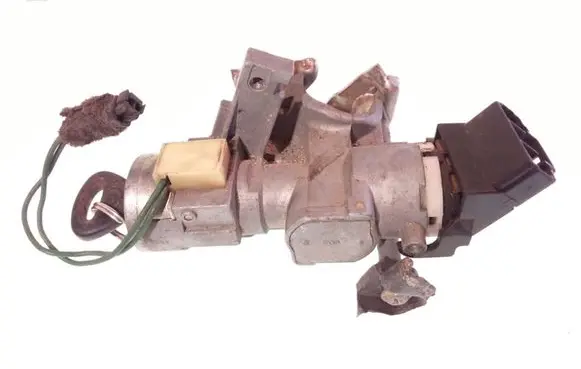 Mazda 626 Ignition lock SL17