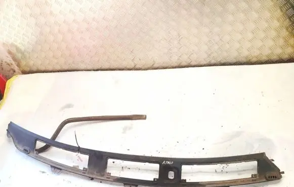 Fiat Ulysse Wiper trim 1474352077