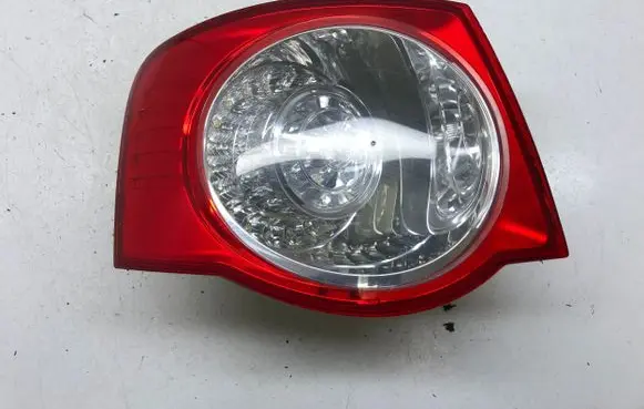 Volkswagen Jetta V Rear/tail lights 1K5945095G