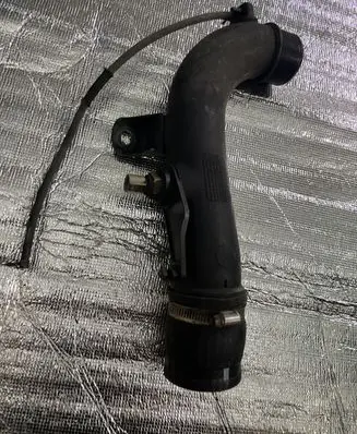 Toyota Corolla Verso E121 Intercooler hose/pipe 173620R011