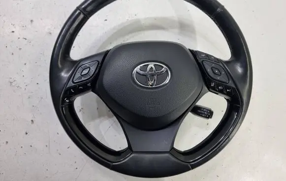 Toyota C-HR I Steering wheel 631164300 193731315 45130F4030