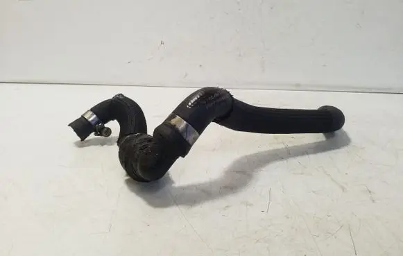 Volvo XC60 Engine coolant pipe/hose 31338200