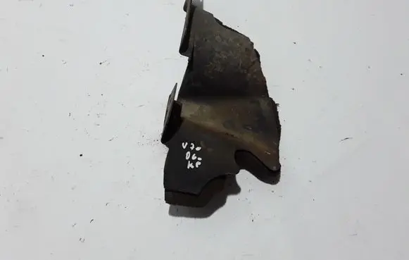 Volvo V70 Intercooler air guide/duct channel 09444573