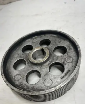 Volkswagen PASSAT B3 Camshaft pulley/ VANOS 068115021D