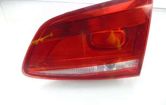 Volkswagen PASSAT B7 Tailgate rear/tail lights 3AF945094L