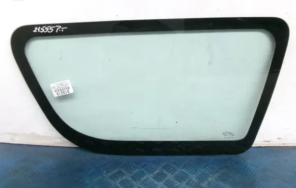 Dacia Logan I Rear side window