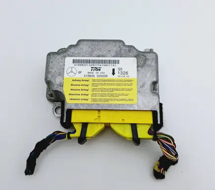 Mercedes-Benz A W169 Airbag control unit/module A16982013262