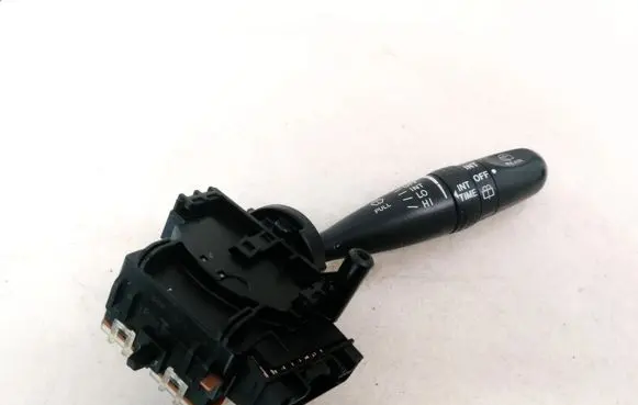 Toyota Avensis Verso Wiper control stalk 173647