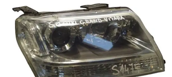 Suzuki Grand Vitara II Headlight/headlamp