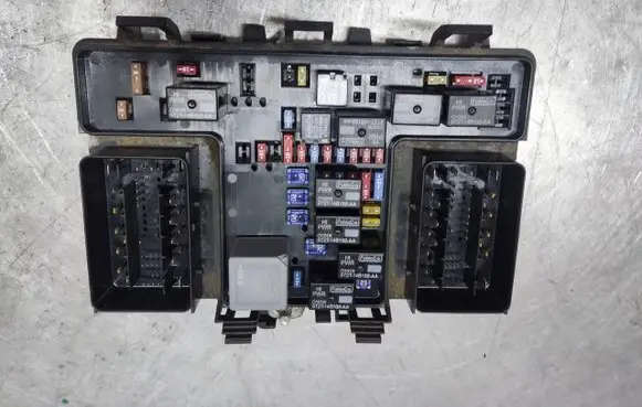 Ford Mondeo MK V Fuse box set FG9T-14A067-AB