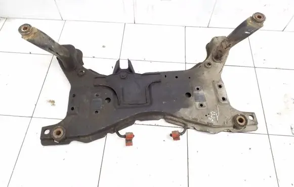 Volvo V50 Front subframe