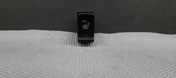 Hyundai Sonata Seat control switch 