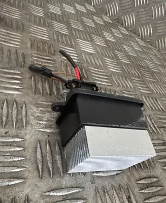 Renault Captur Heater blower motor/fan resistor A43002100 5093259212636