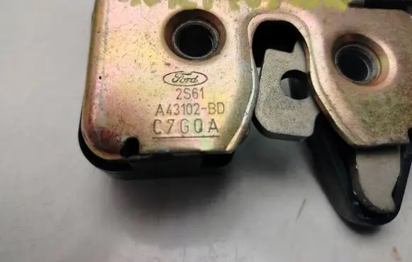 Ford Fusion Tailgate/trunk/boot lock/catch/latch 