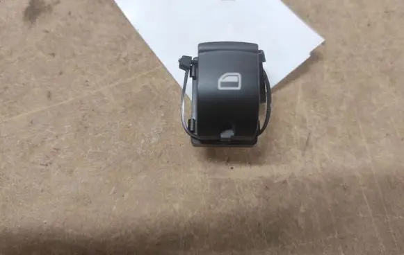 Citroen C5 Electric window control switch