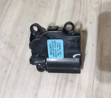 Hyundai i20 (GB IB) Air flap motor/actuator D332JY9AA05